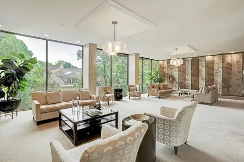 49 Briar Hollow Lane 101 Houston TX 77027