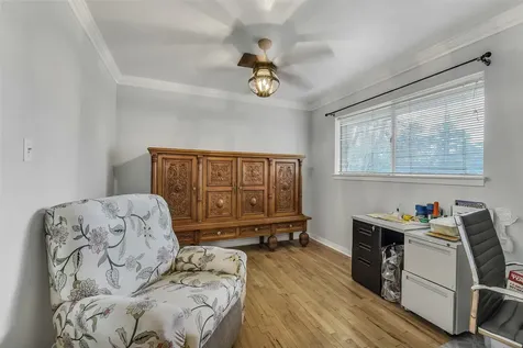 222 Hillcrest Drive Conroe TX 77303