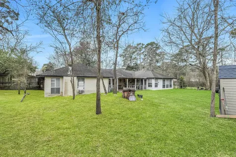 222 Hillcrest Drive Conroe TX 77303