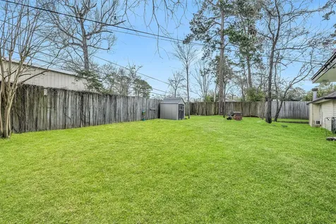 222 Hillcrest Drive Conroe TX 77303