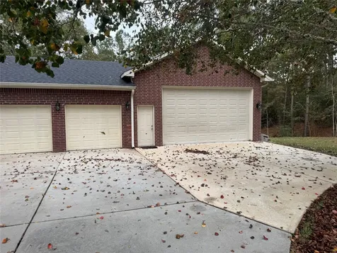 103 Fish Creek Lane Montgomery TX 77316