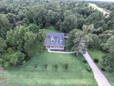 103 Fish Creek Lane Montgomery TX 77316