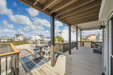 519 Westerly Drive Tiki Island TX 77554