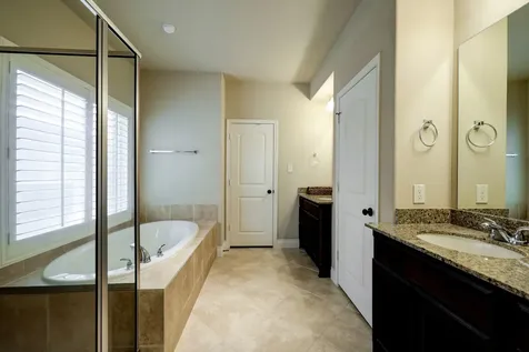 16814 Kilgarth Drive Richmond TX 77407