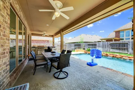16814 Kilgarth Drive Richmond TX 77407