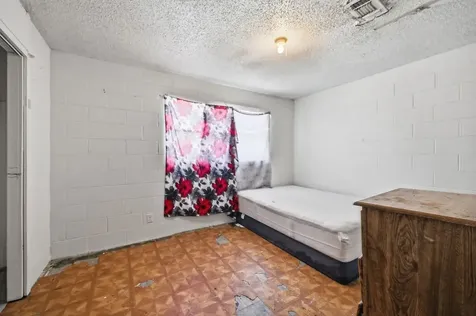 508 Kenneth Avenue S Monahans TX 79756