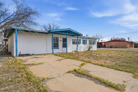 508 Kenneth Avenue S Monahans TX 79756