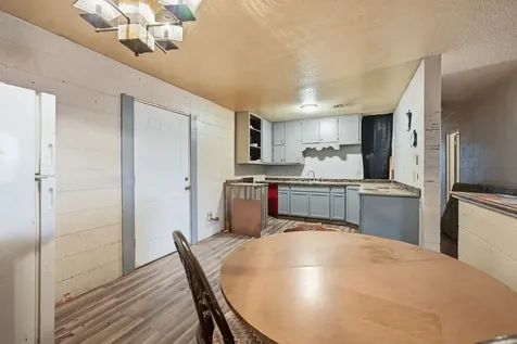 508 Kenneth Avenue S Monahans TX 79756