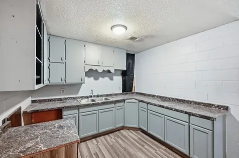 508 Kenneth Avenue S Monahans TX 79756