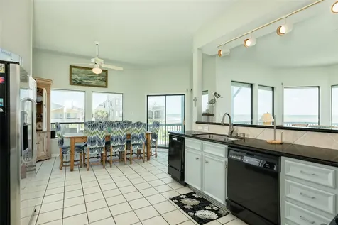 4223 Ghost Crab Lane Galveston TX 77554