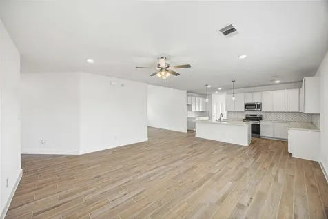 646 Escondido Drive Dayton TX 77535