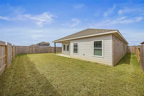646 Escondido Drive Dayton TX 77535