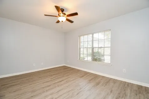 2822 Briarhurst Drive 43 Houston TX 77057