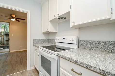 2822 Briarhurst Drive 43 Houston TX 77057
