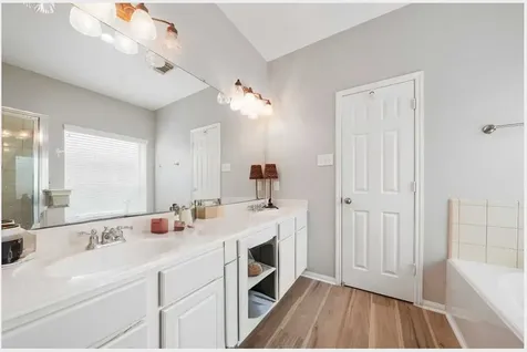 10506 Great River Court Houston TX 77089