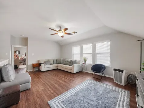 10506 Great River Court Houston TX 77089