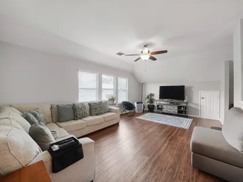 10506 Great River Court Houston TX 77089