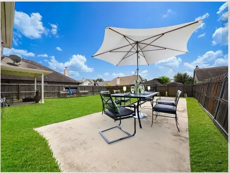 10506 Great River Court Houston TX 77089