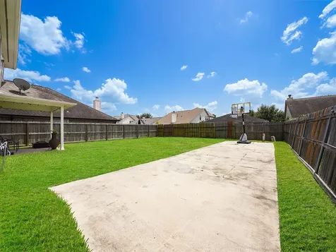 10506 Great River Court Houston TX 77089