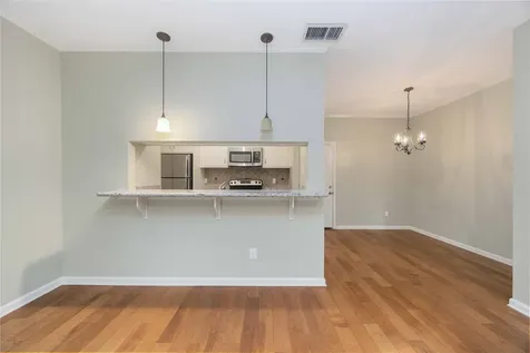 9850 Pagewood Lane 1305 Houston TX 77042