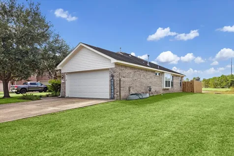 1805 Clover Patch Lane Alvin TX 77511