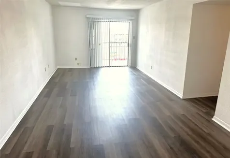 2824 S Bartell Drive Houston TX 77054