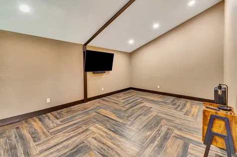 121 Spring Ridge Victoria TX 77904