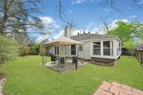5306 Shady Gardens Drive Houston TX 77339