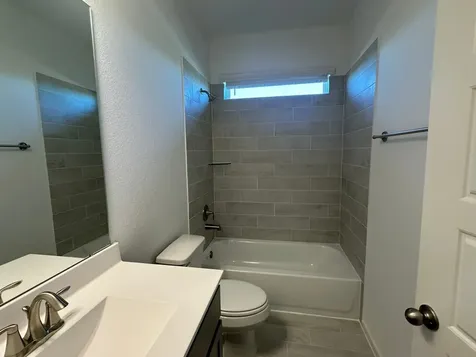2502 Caspian Creek Lane Iowa Colony TX 77583