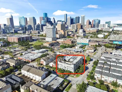 2216 Chenevert Street 6 Houston TX 77003