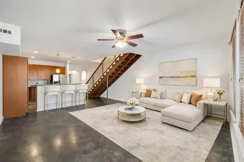 2216 Chenevert Street 6 Houston TX 77003