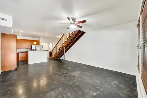 2216 Chenevert Street 6 Houston TX 77003