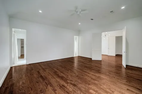 2027 Branard Street Houston TX 77098