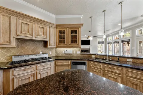 30322 Highland Boulevard Magnolia TX 77354