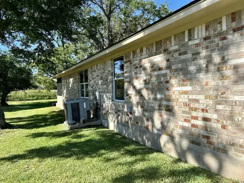 216 Sleepy Hollow Drive Lake Jackson TX 77566