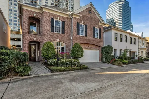 41 Wynden Oaks Drive Houston TX 77056