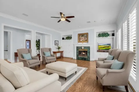 41 Wynden Oaks Drive Houston TX 77056