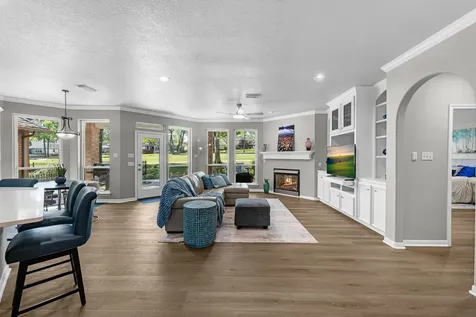 114 Winthrop Harbor S Montgomery TX 77356