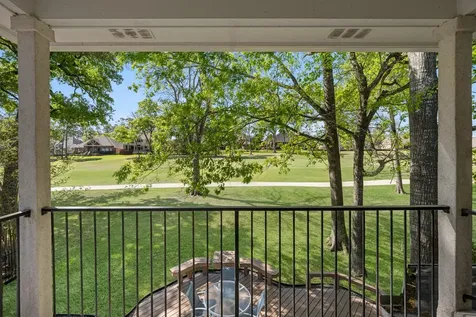 114 Winthrop Harbor S Montgomery TX 77356