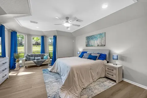 114 Winthrop Harbor S Montgomery TX 77356