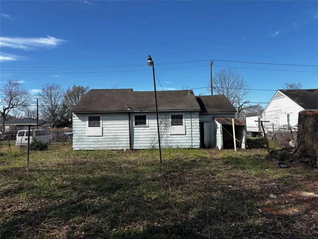 4124 Dabney Street Houston TX 77026