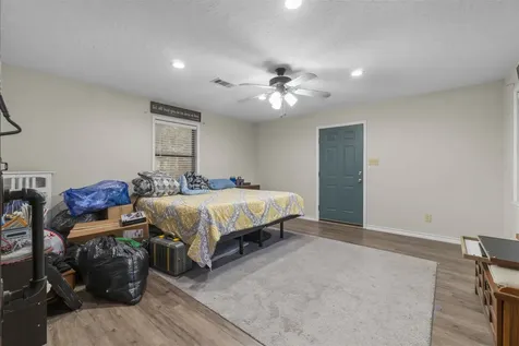 17354 Fm 350 N Moscow TX 75960