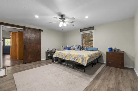 17354 Fm 350 N Moscow TX 75960