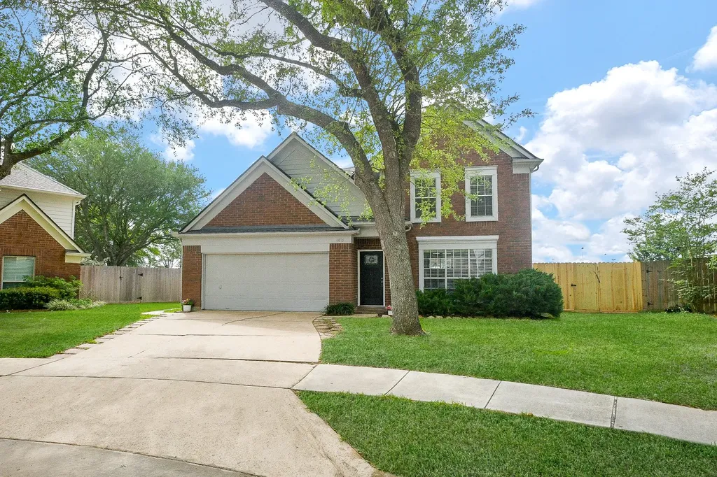 4015 Greenwood Drive Pearland TX 77584