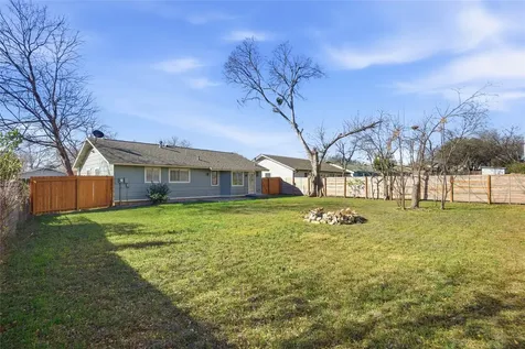 1704 Cherry Orchard Drive Austin TX 78745