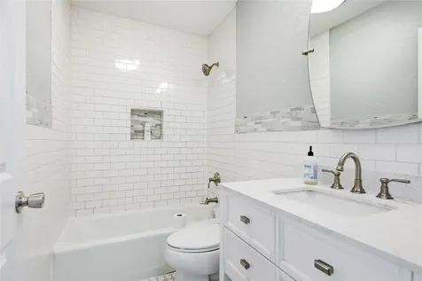 1704 Cherry Orchard Drive Austin TX 78745