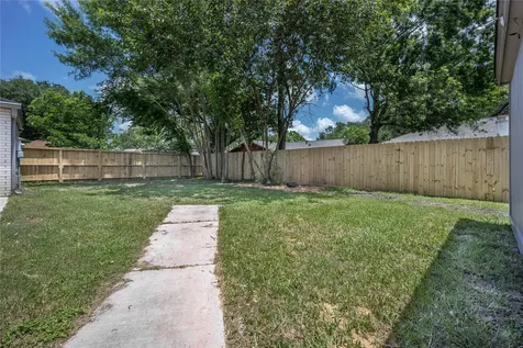 15802 Edenvale Street Friendswood TX 77546
