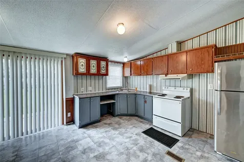 8119 Yale Street Houston TX 77037