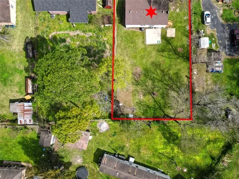 8119 Yale Street Houston TX 77037