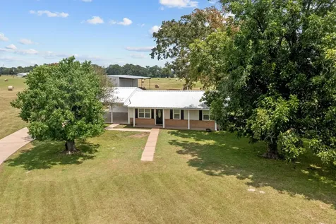 8279 State Highway 19 S Lovelady TX 75851